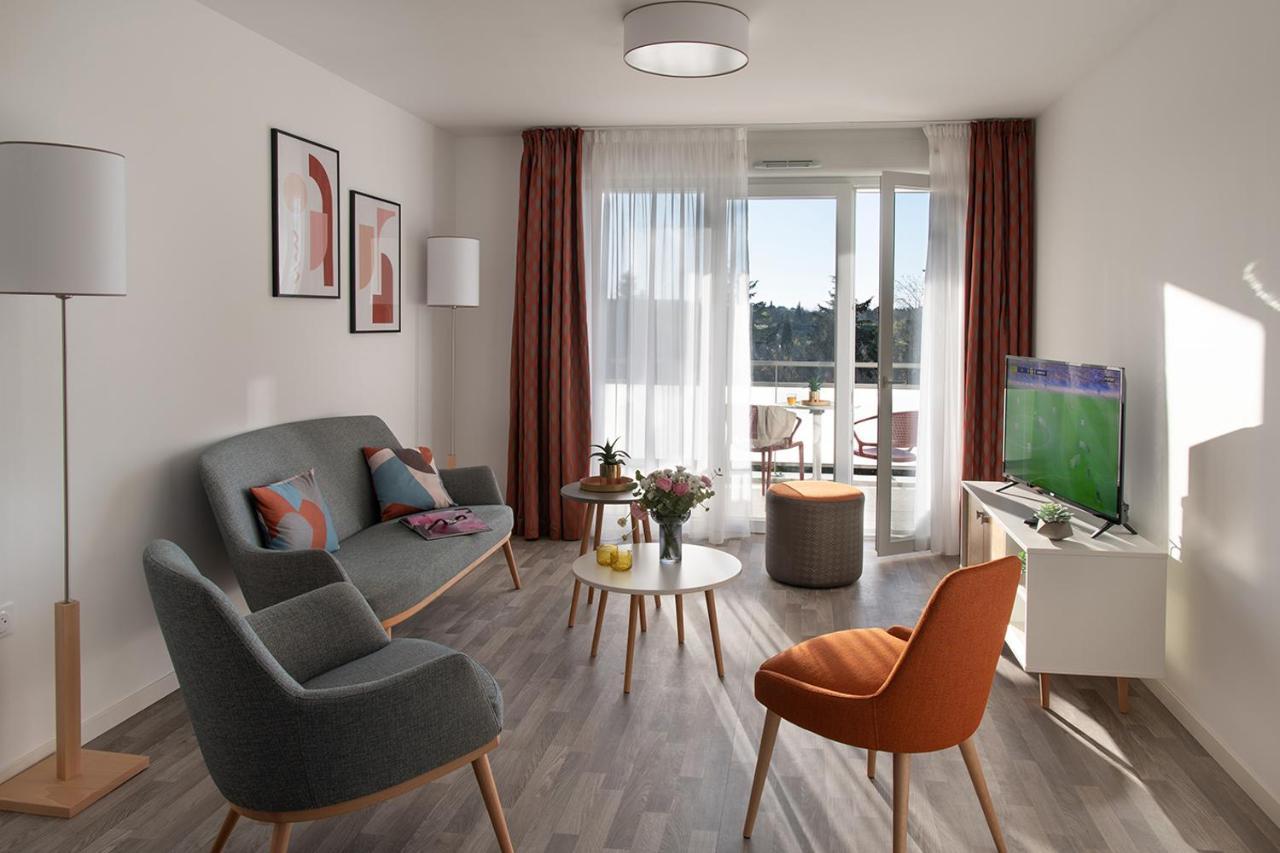 Domitys Les Tourmalines Aparthotel Carpentras Exterior photo