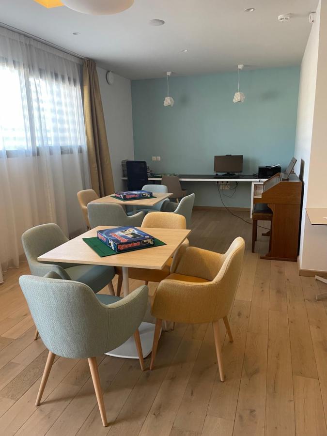Domitys Les Tourmalines Aparthotel Carpentras Exterior photo